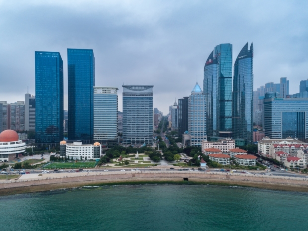 海口成功出让2宗地块,开发商买地需要审核资质吗?